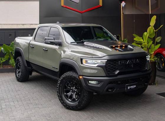 RAM 1500 3.0 HURRICANE 6 BITURBO GASOLINA RHO CD 4X4 AUTOMÁTICO